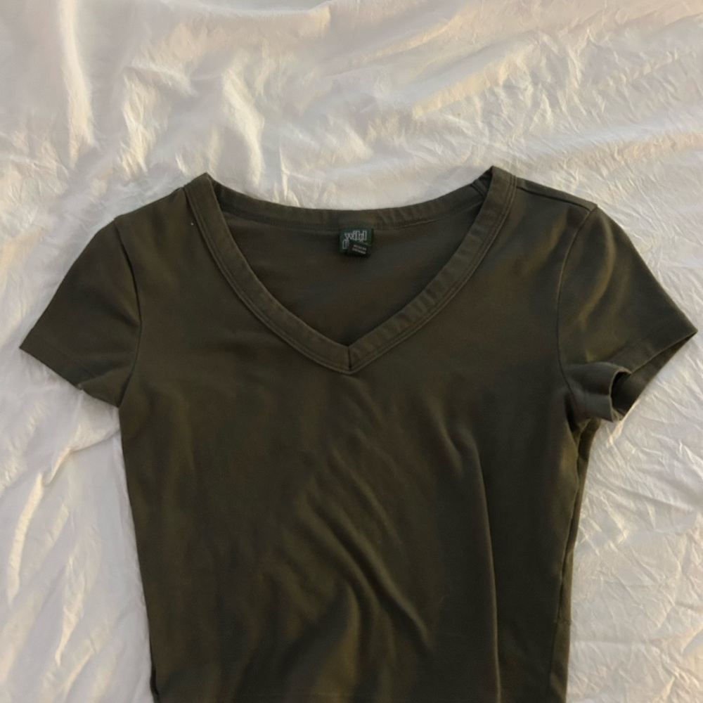 Wild Fable Green Fitted Short Sleeve Tee